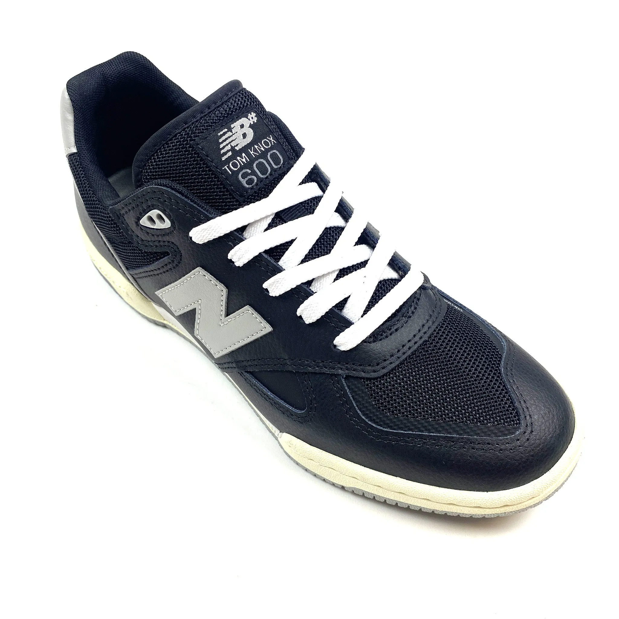 Adaptive piece New Balance Tom Knox 600BBW Black/White/Grey Sale