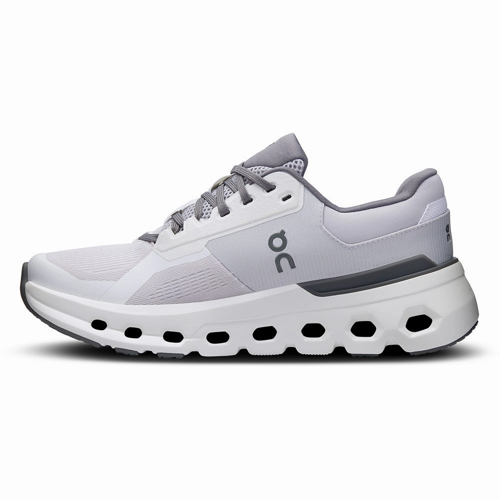 Adjustable Fit Design On Running Cloudrunner 2