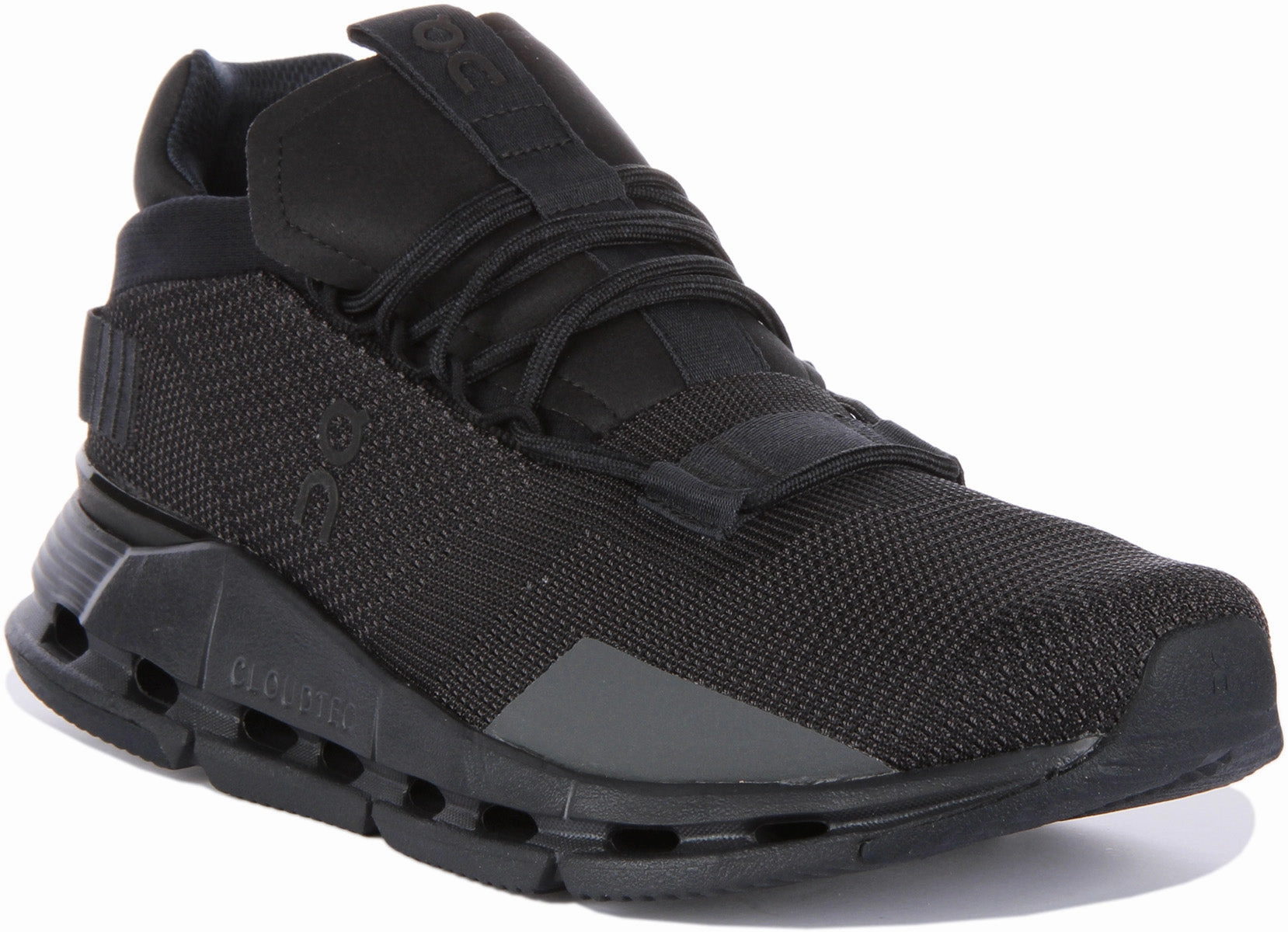 Reinforced Seams On Running Cloudnova In Black For Men