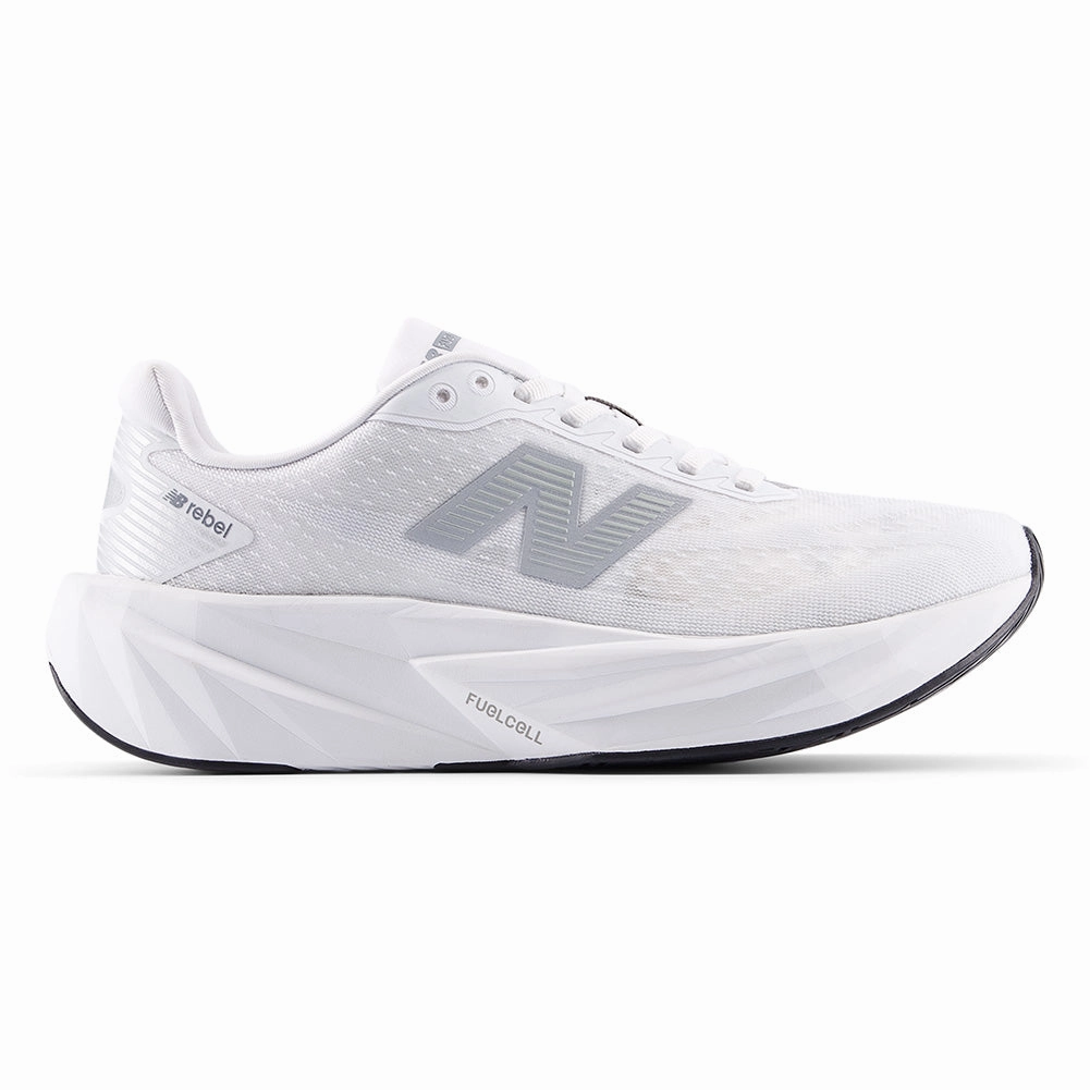 Responsive ride New Balance FuelCell Rebel v5