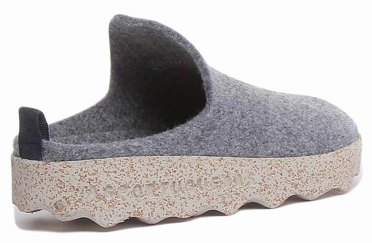 As Portuguesas Come In Grey Comfort Glide