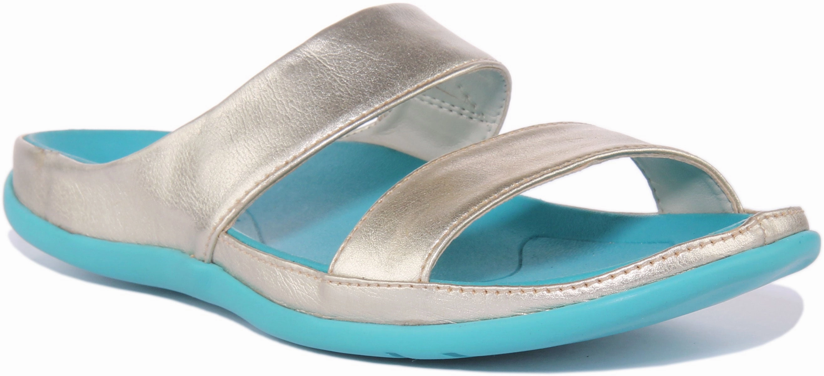 Holiday Casual Shoes Strive Chia In Gold For Women