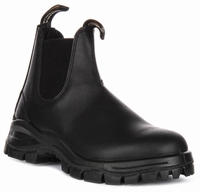 Ultimate Hike Blundstone 2240 Chelsea Boots In Black
