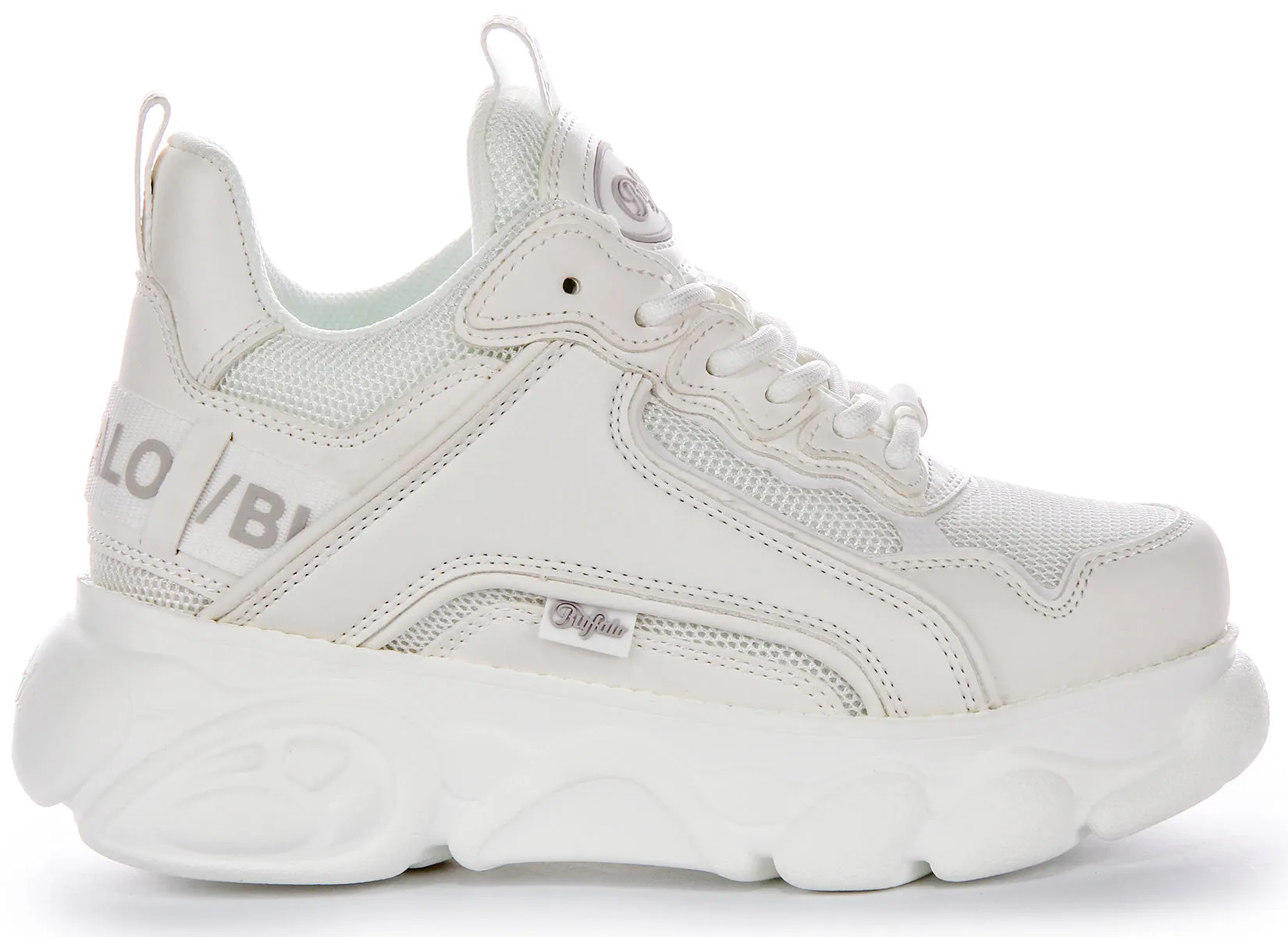 Buffalo Cld Chai In White White For Women Light Motion