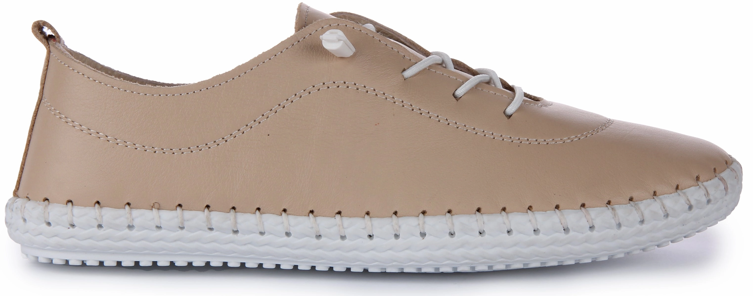 Built For Comfort Justinreess England Lexi In Beige For Women