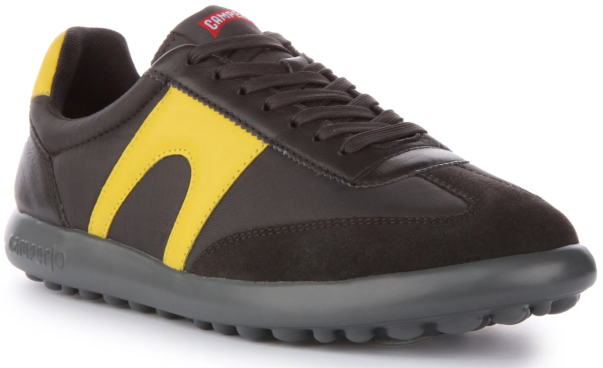 Camper Pelotas XLF In Black Yellow Core Support Durable Use
