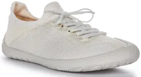 Weekend Fitness Camper Peu Path W In White Trainers