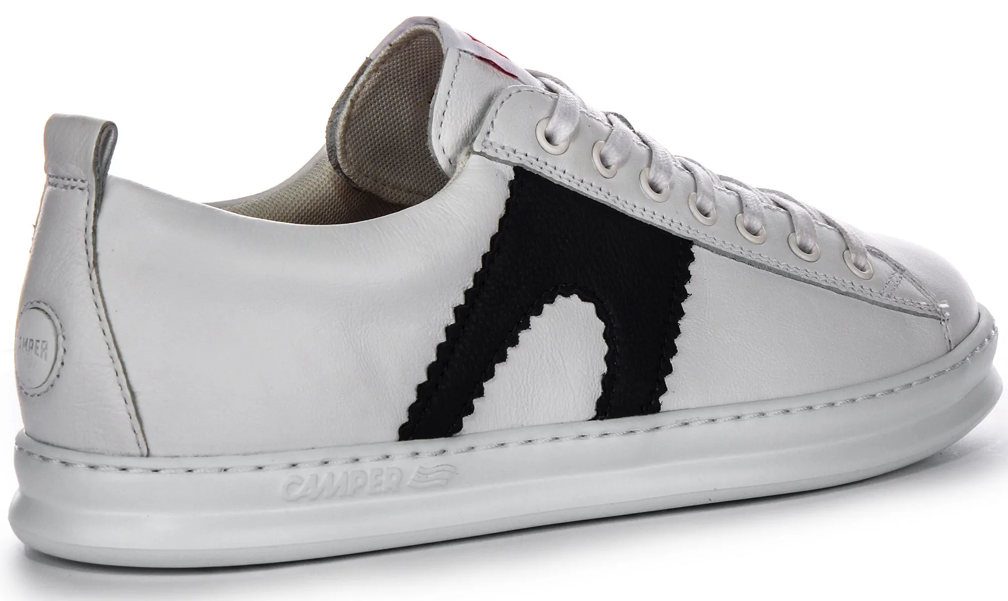 Camper Runner M In White Trainers Performance Base