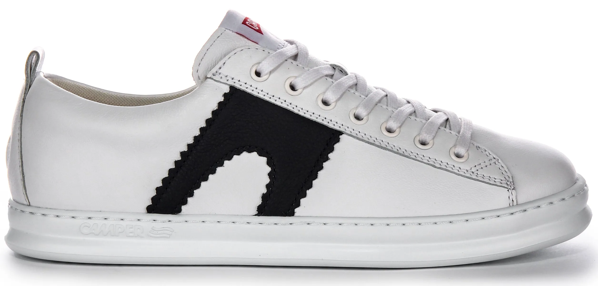 Camper Runner M In White Trainers Performance Base