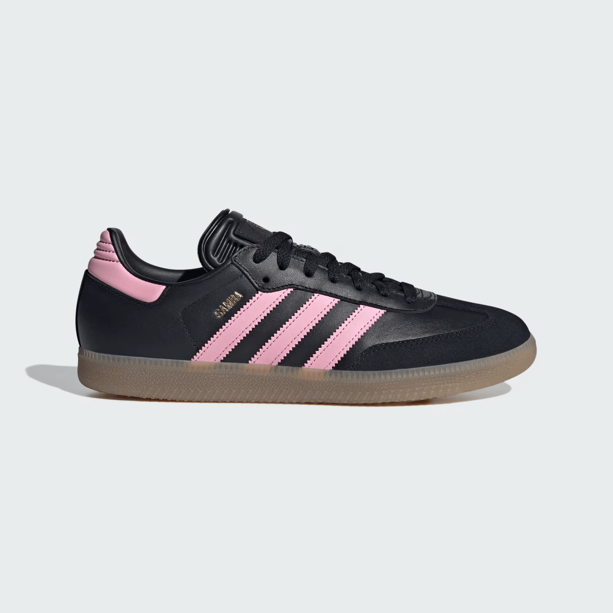 running in an urban area shoes adidas - Samba Inter Miami CF - Core Black/Light Pink - Unisex [IH8157]