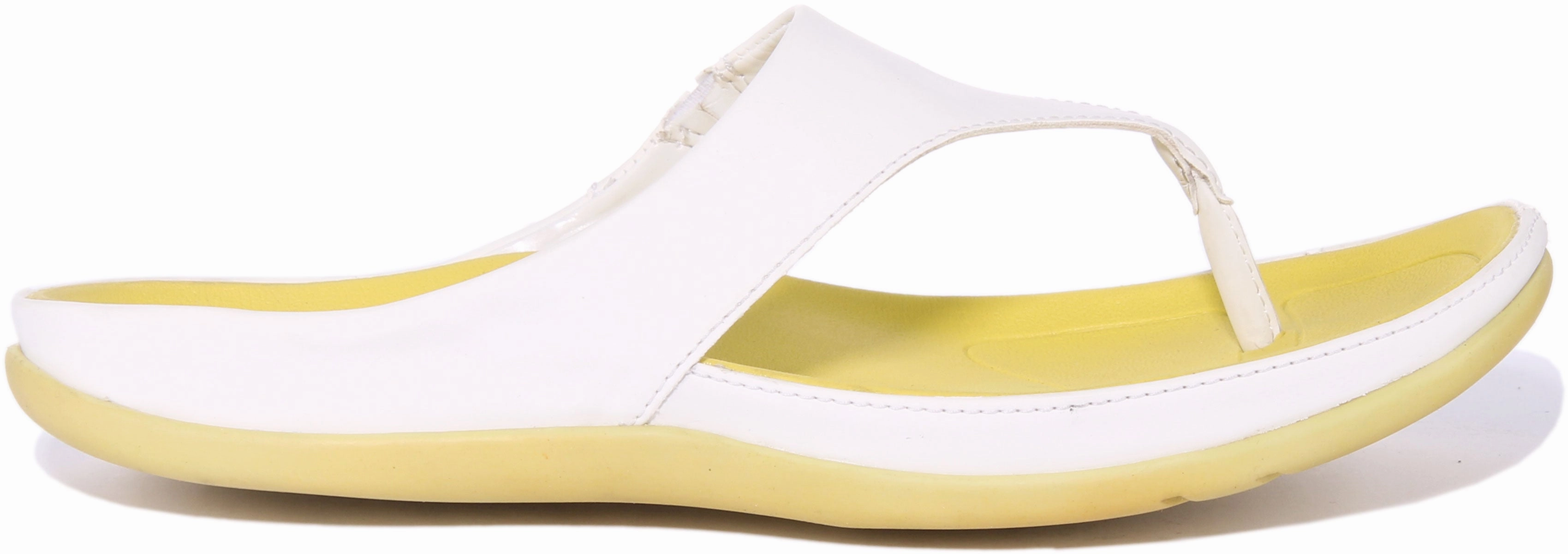 Comfy Step Strive Ilya In White For Women