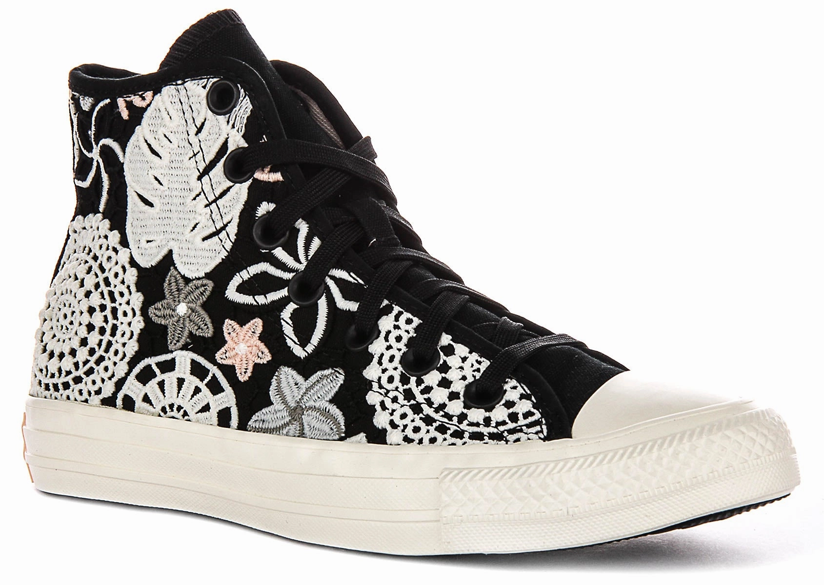 Converse A07536C Crochet Floral In Black For Women Quilt Warm Dog Run
