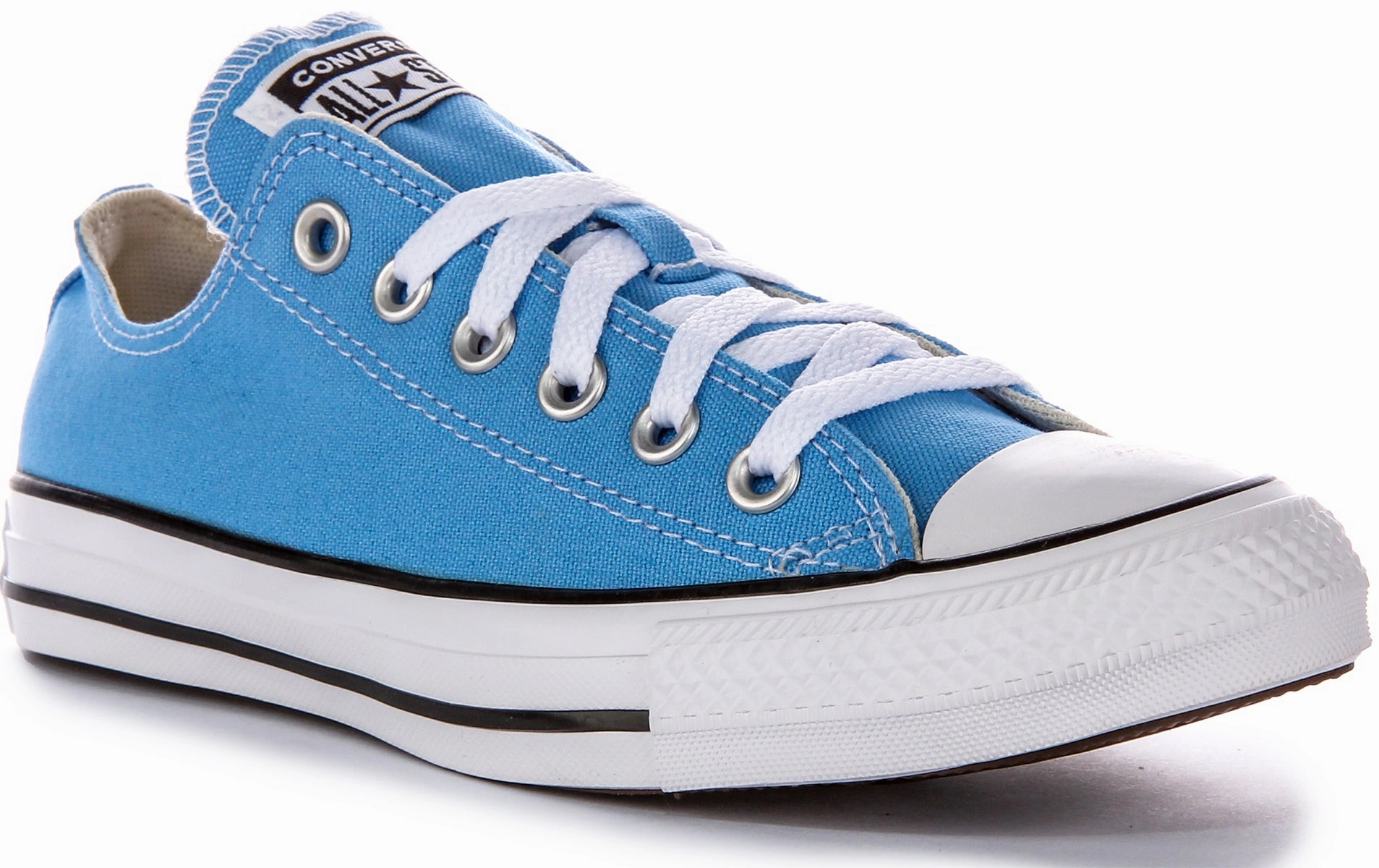 Compression-resistant sole helps maintain energy return Converse All Star Low A04545C In Light Blue