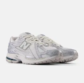 Flex Walk New Balance 1906 White/Silver Trainers