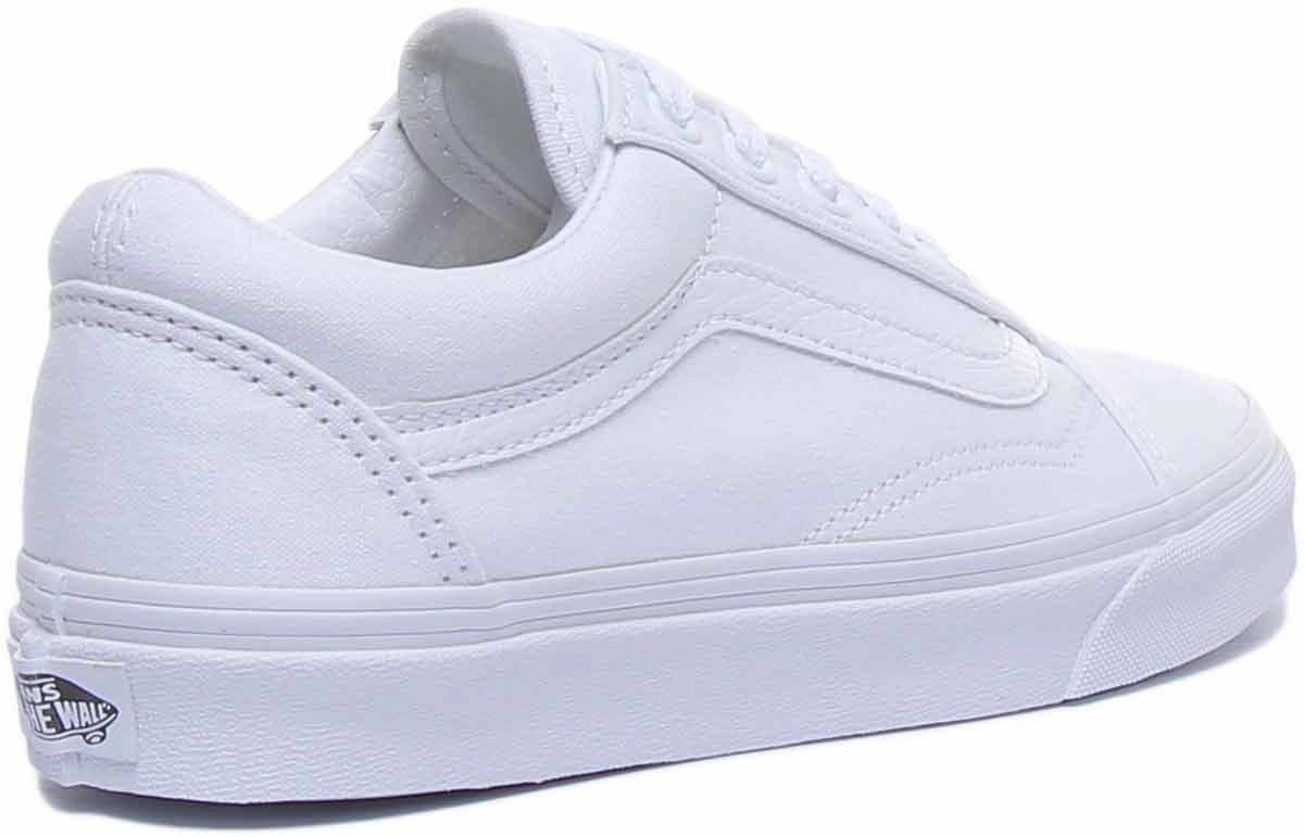 Cushioned ride Vans Classic Old Skool In White White For Women