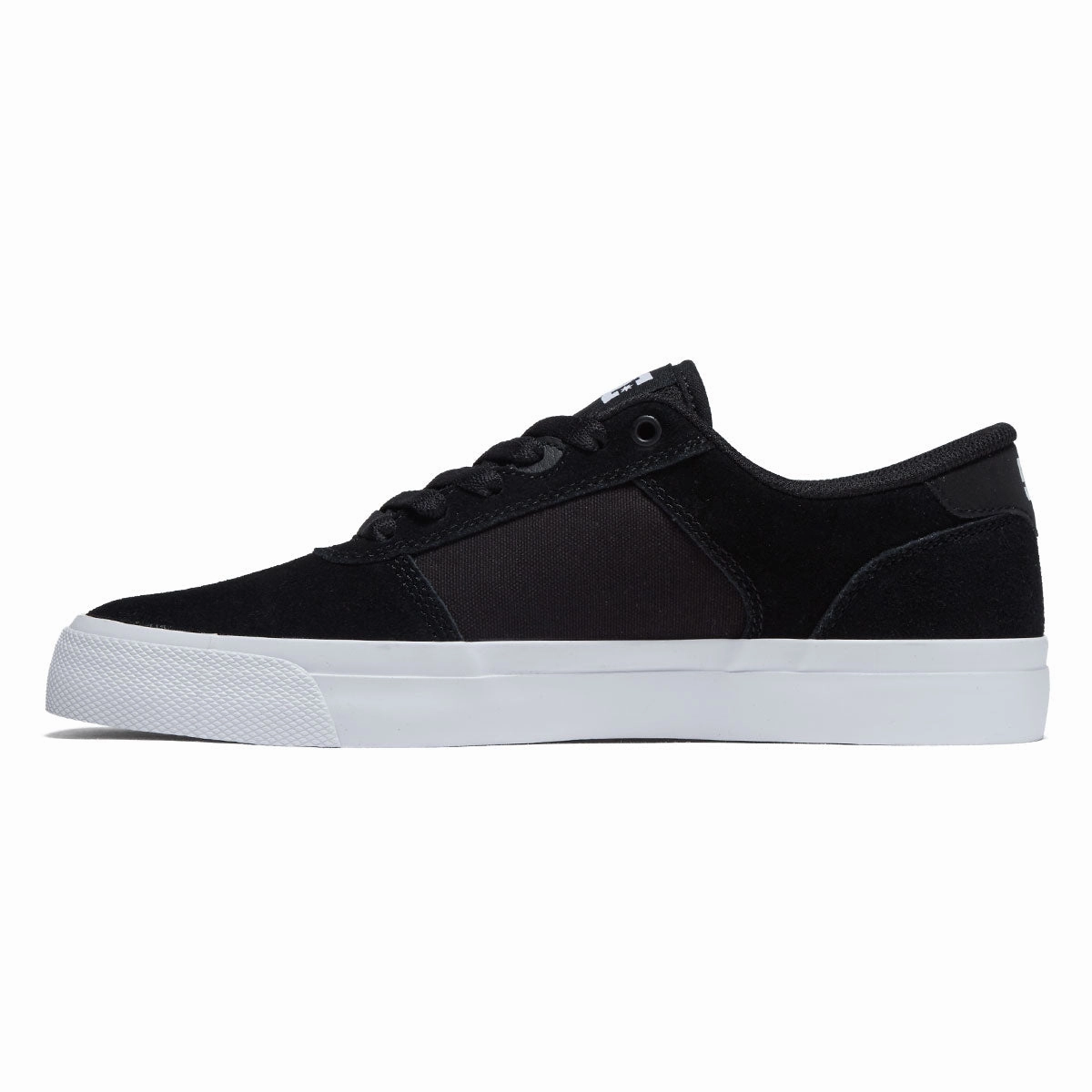 DC Teknic Shoes - Black/White Responsive Grip