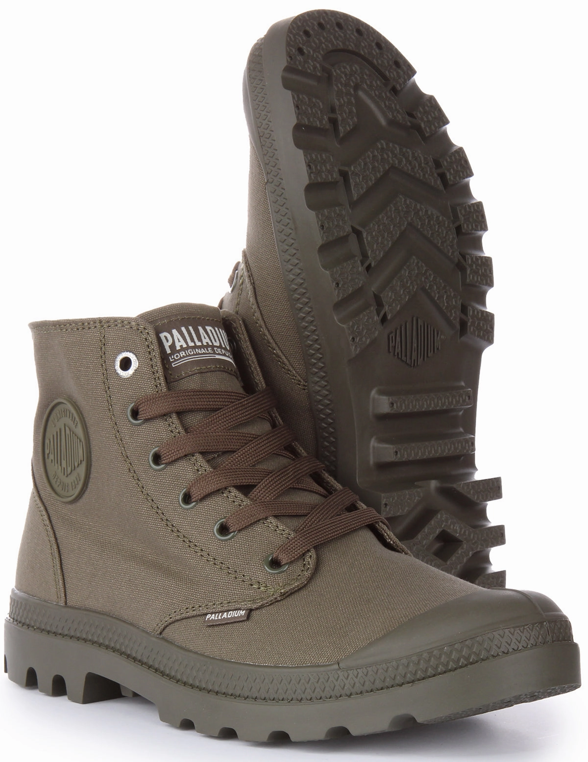 Desert Inspired Palladium Mono Chrome Boots In Olive