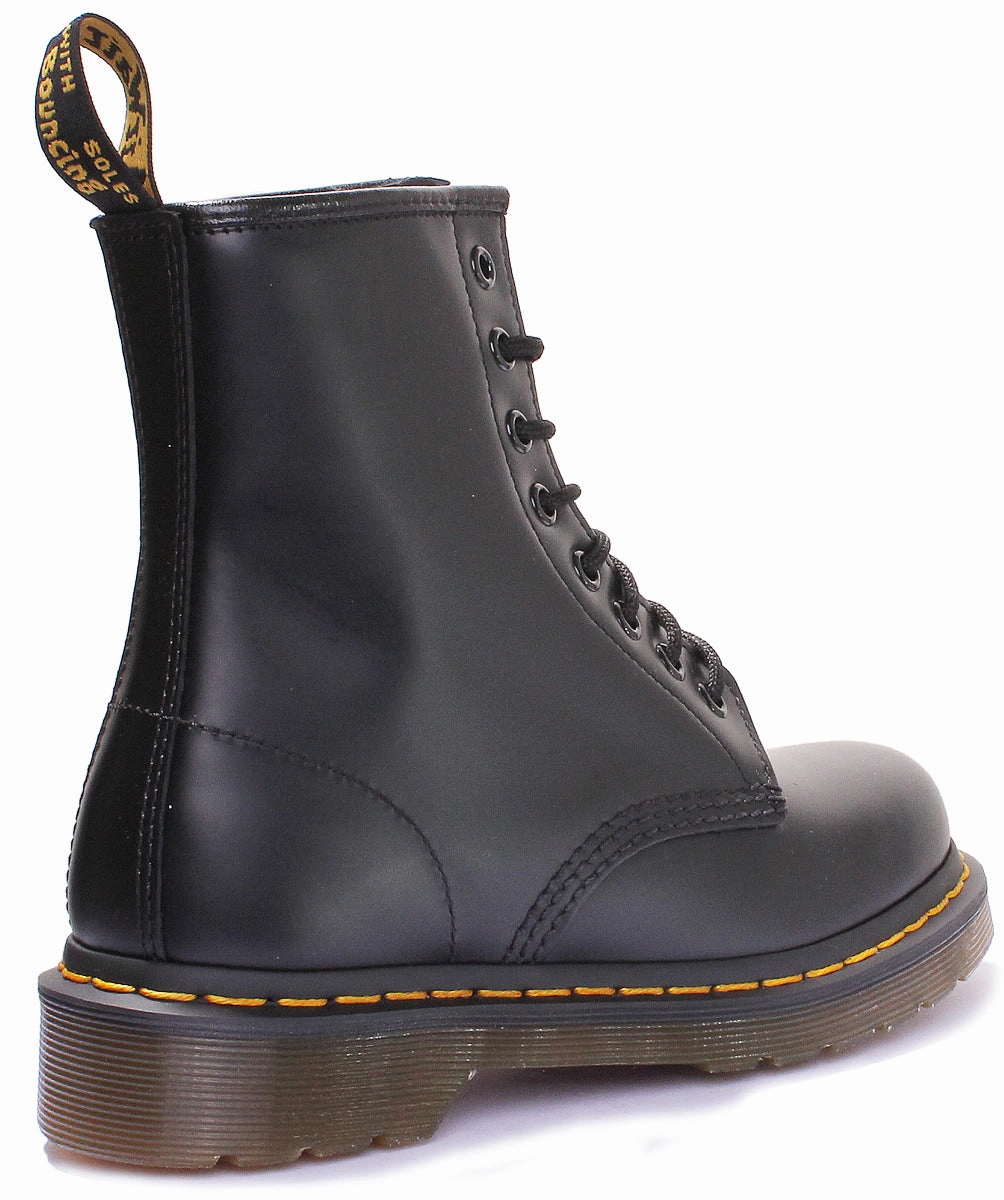 Dr Martens 1460 Smooth In Black Smooth Edge