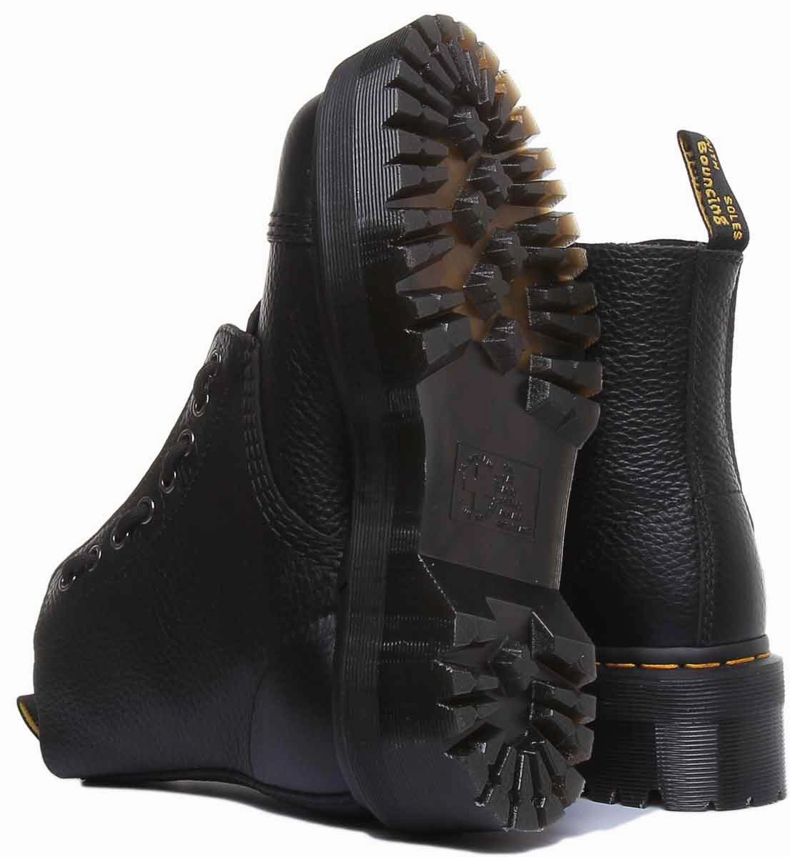 Dr Martens Sinclair In Black Trail Ease