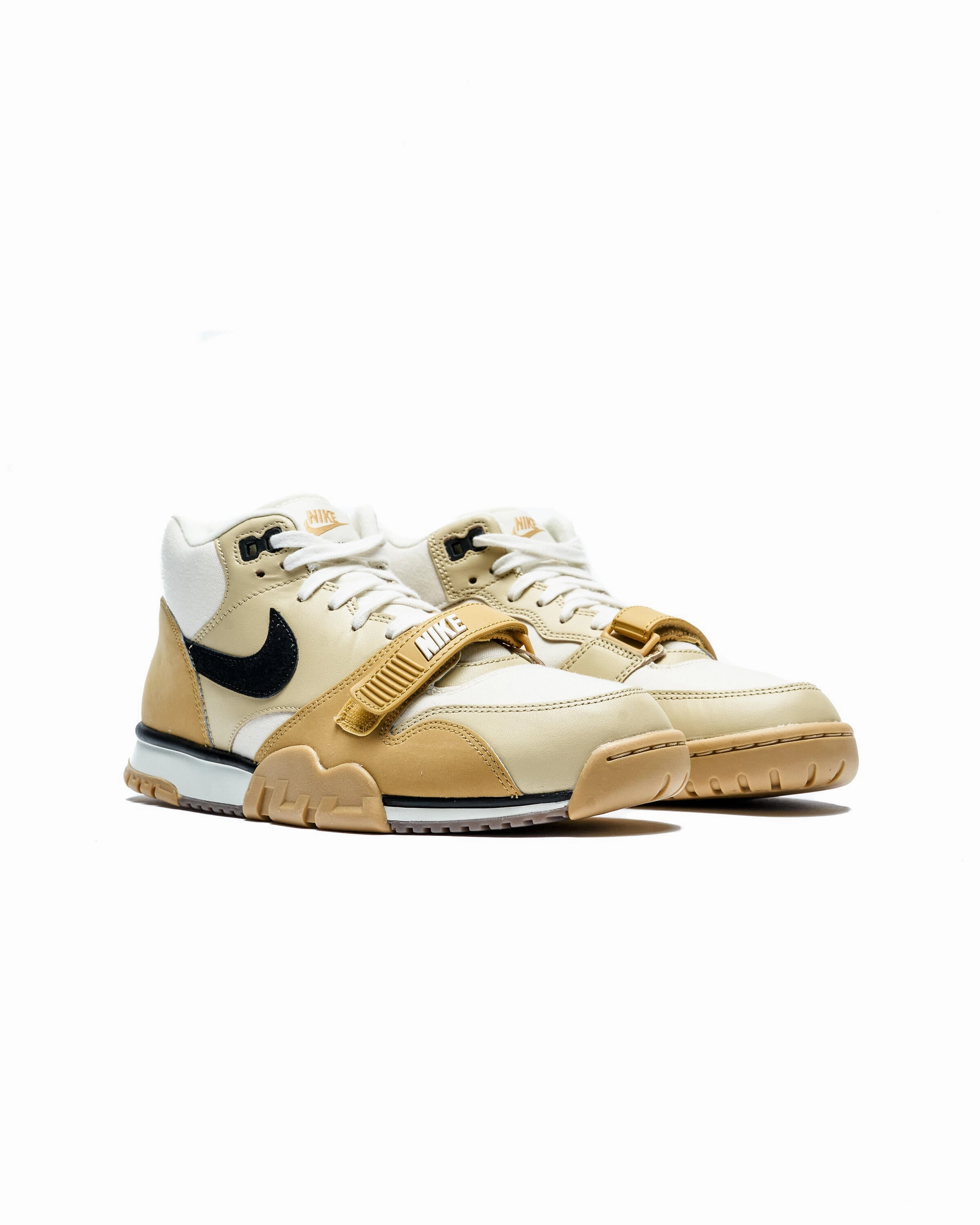 multi - density sole shoes Performance Boost NIKE - Air Trainer 1 - Coconut Milk/Team Gold/Sail - Men's [DV7201 100]