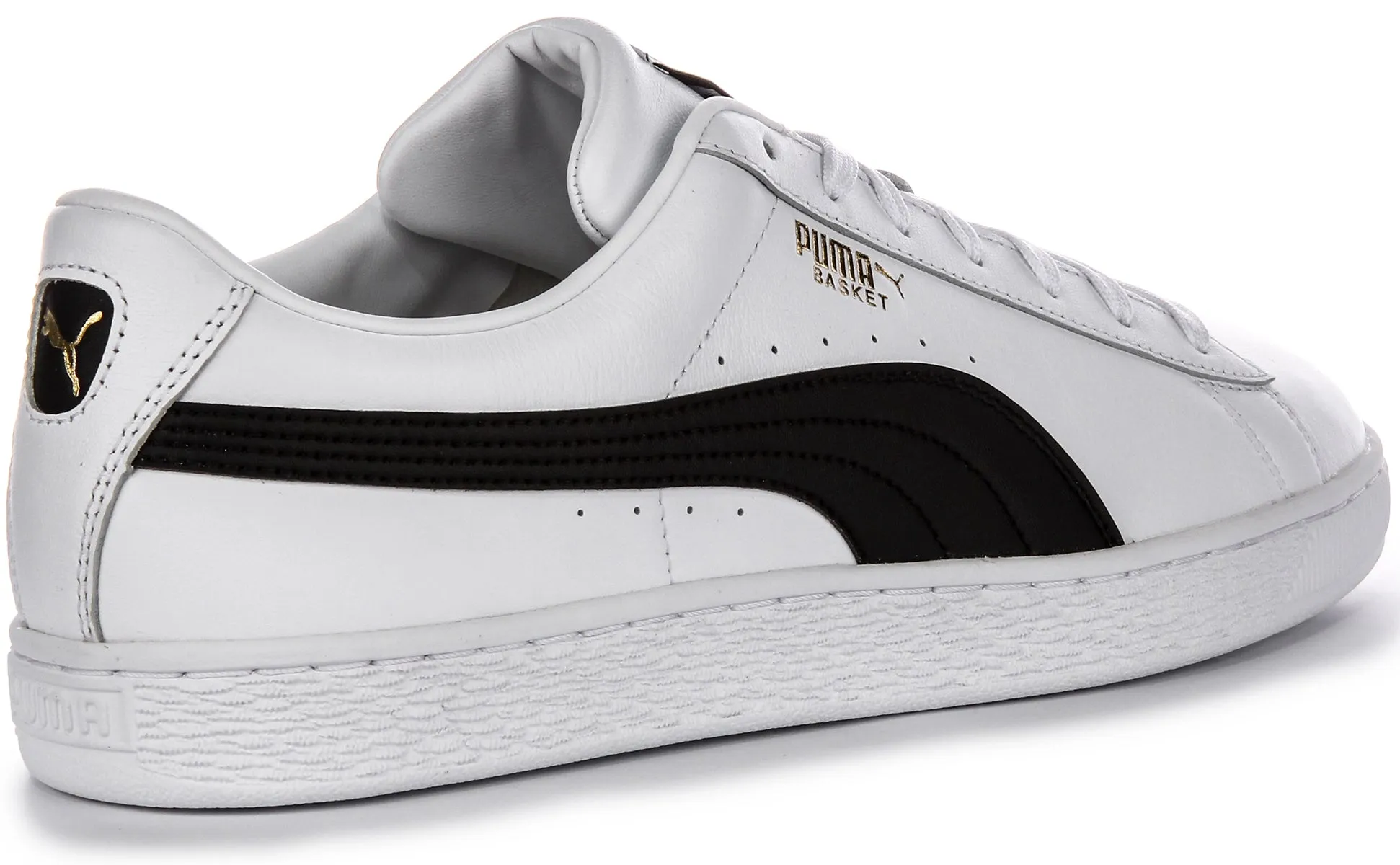 Easy to Wear Puma Basket Classic In White Black For Men