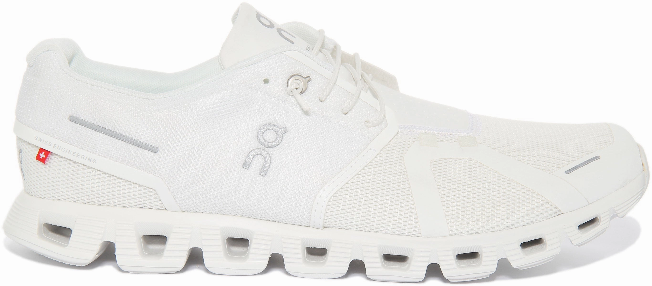 Easy Wear On Running Cloud 5 In White White For Men