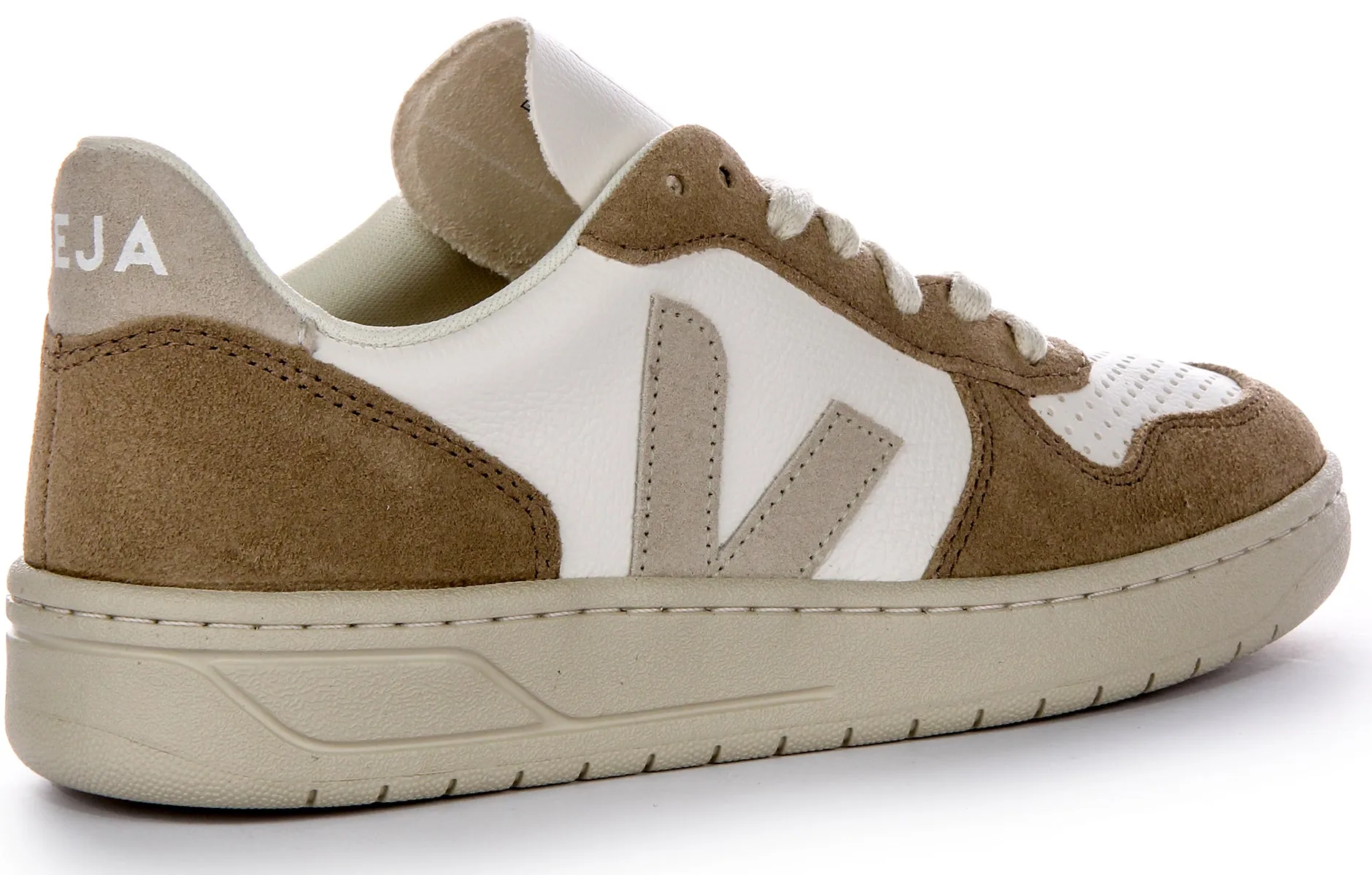 Efficient Veja V 10 Chromefree In White For Women