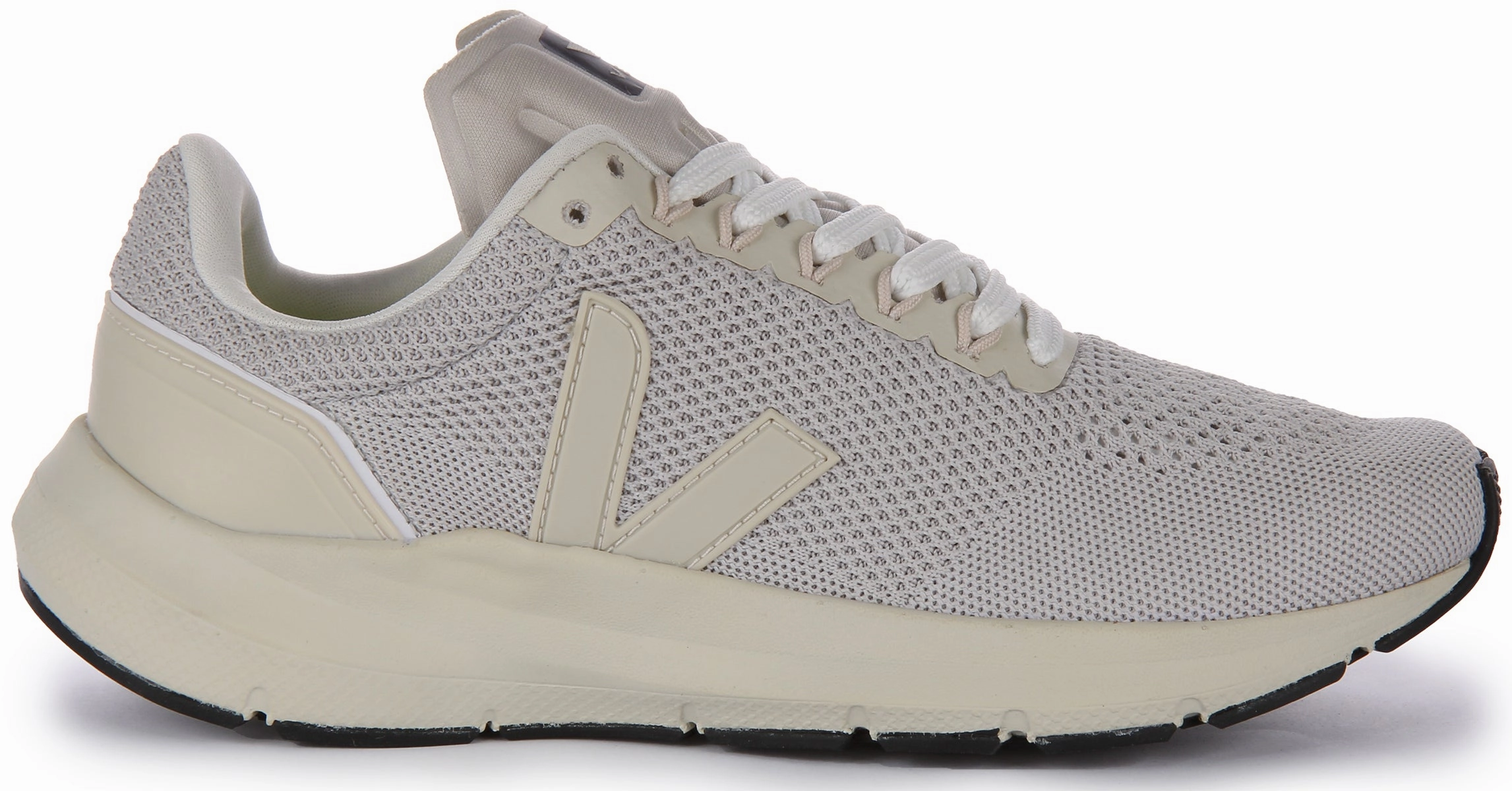 energy returning Veja Marlin V Knit In Grey For Men