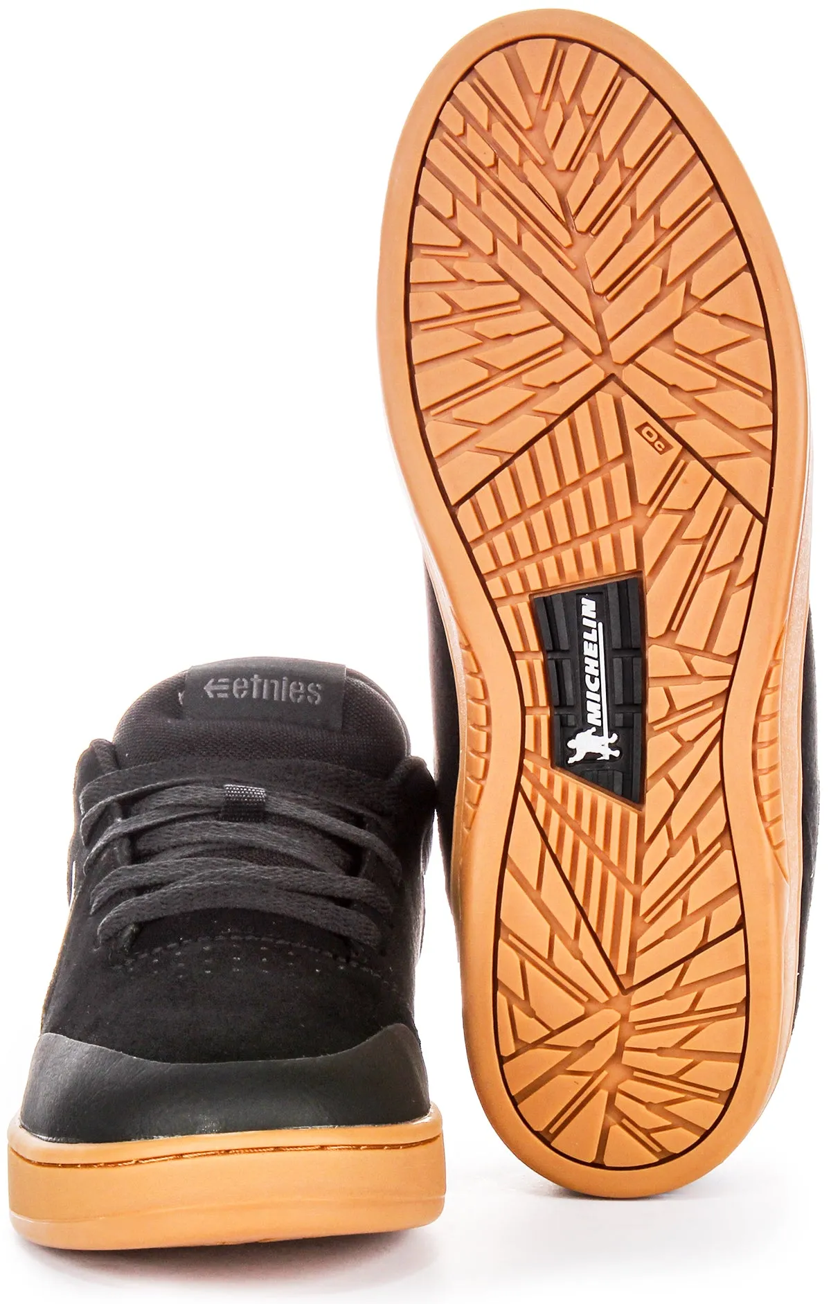 Ergonomic form Etnies Marana In Black Grey For Men