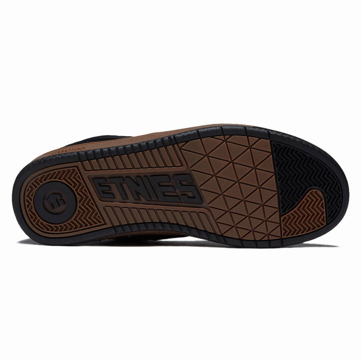 Etnies Snake Shoes - Black/Gum True Fit