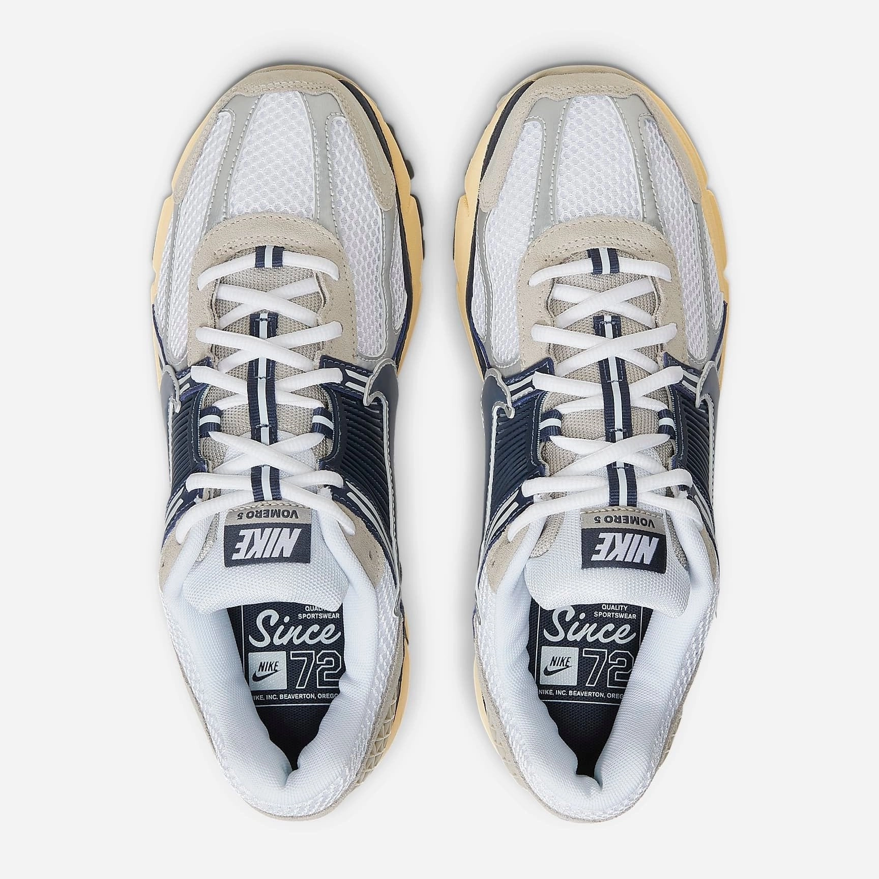 Fast pace running part NIKE - Zoom Vomero 5 - White/Cream/Thunder Blue - Unisex [HF4259 100]