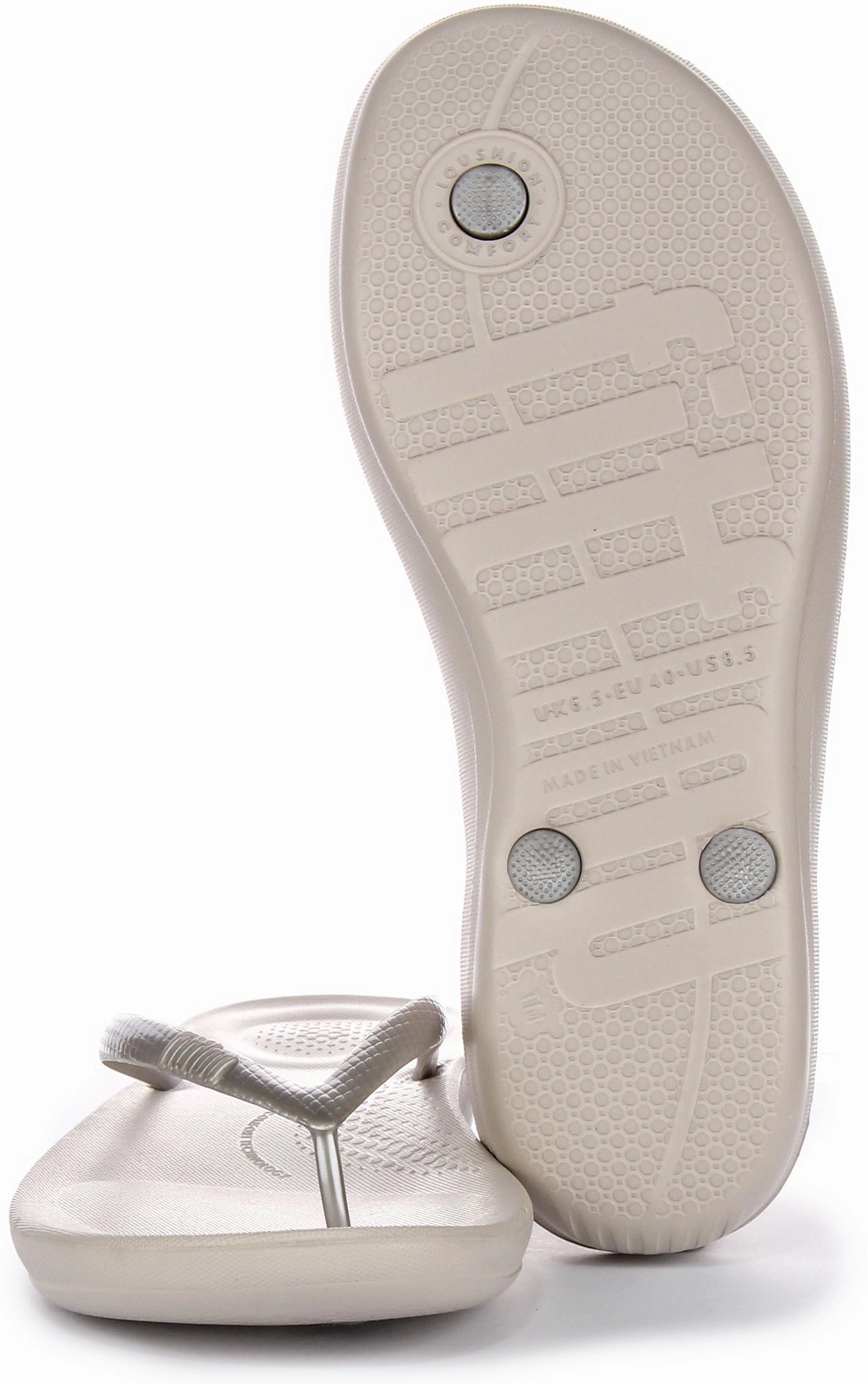 Fitflop Iqushion Ergono In Silver For Women Chic Comfort