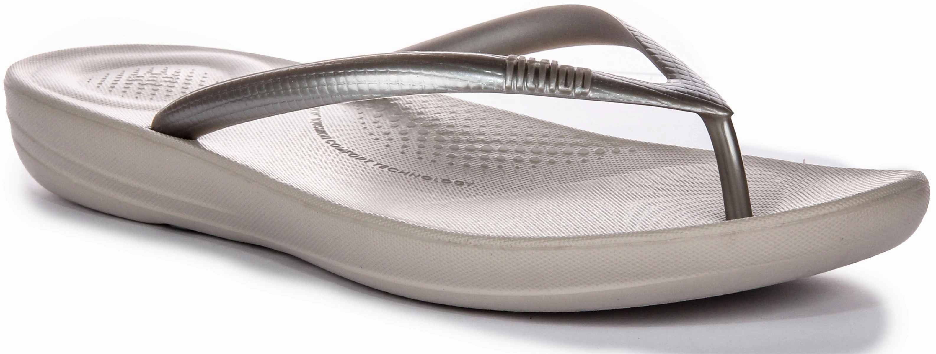Home Lounge Gear Fitflop Iqushion Ergono In Silver For Women