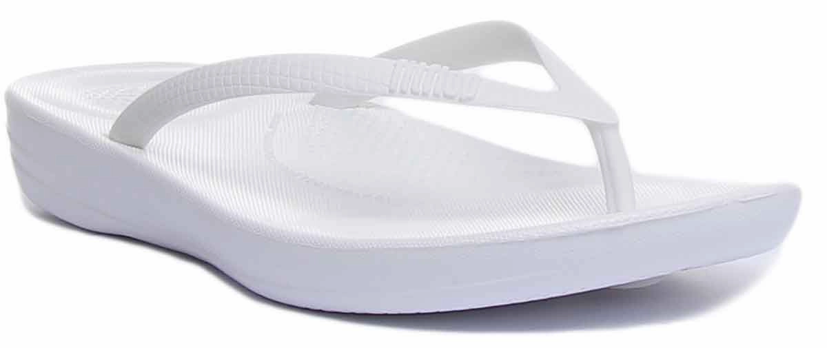 Outdoor Picnic Style Outdoor Leisure Fitflop Iqushion In White For Women