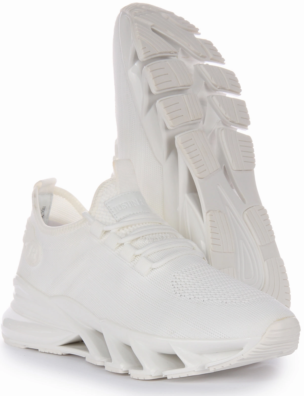 Flex Motion Justinreess England Bounce 5 Running Trainer In White