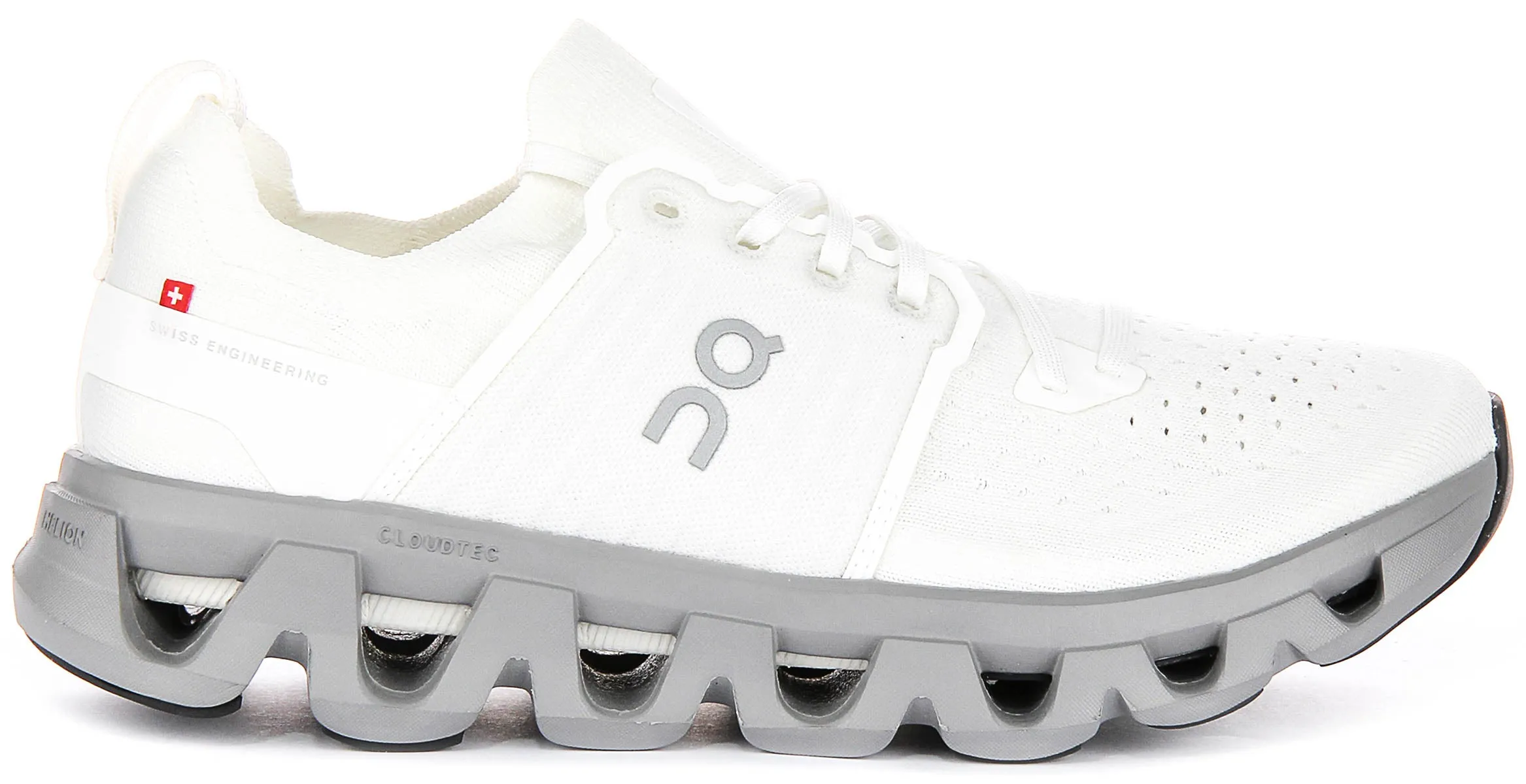 Flexible Grip On Running Cloudswift 4 In Ivory For Men