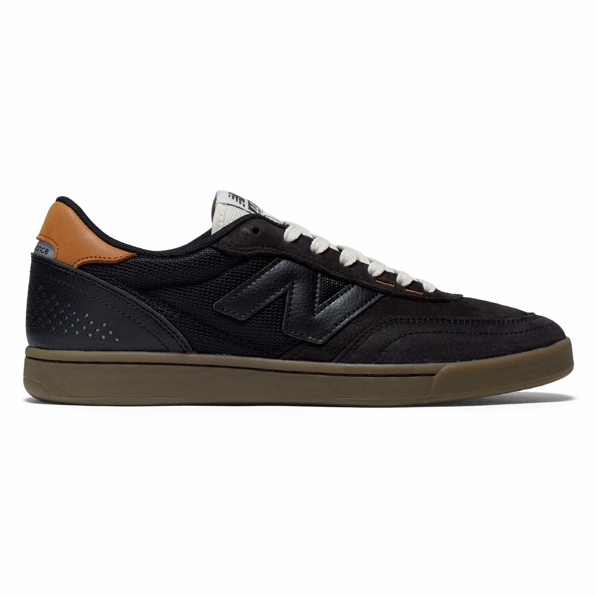 Sleek Profile New Balance 440 V2 Wide Shoes - Black/Gum