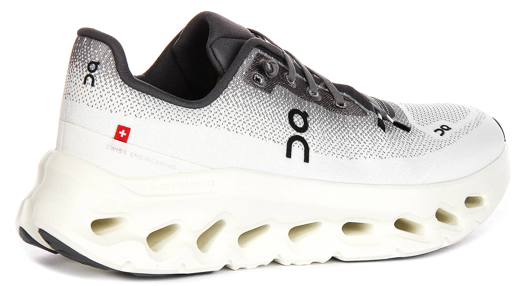 Foam Lining On Running Cloudtilt In Light Grey For Men