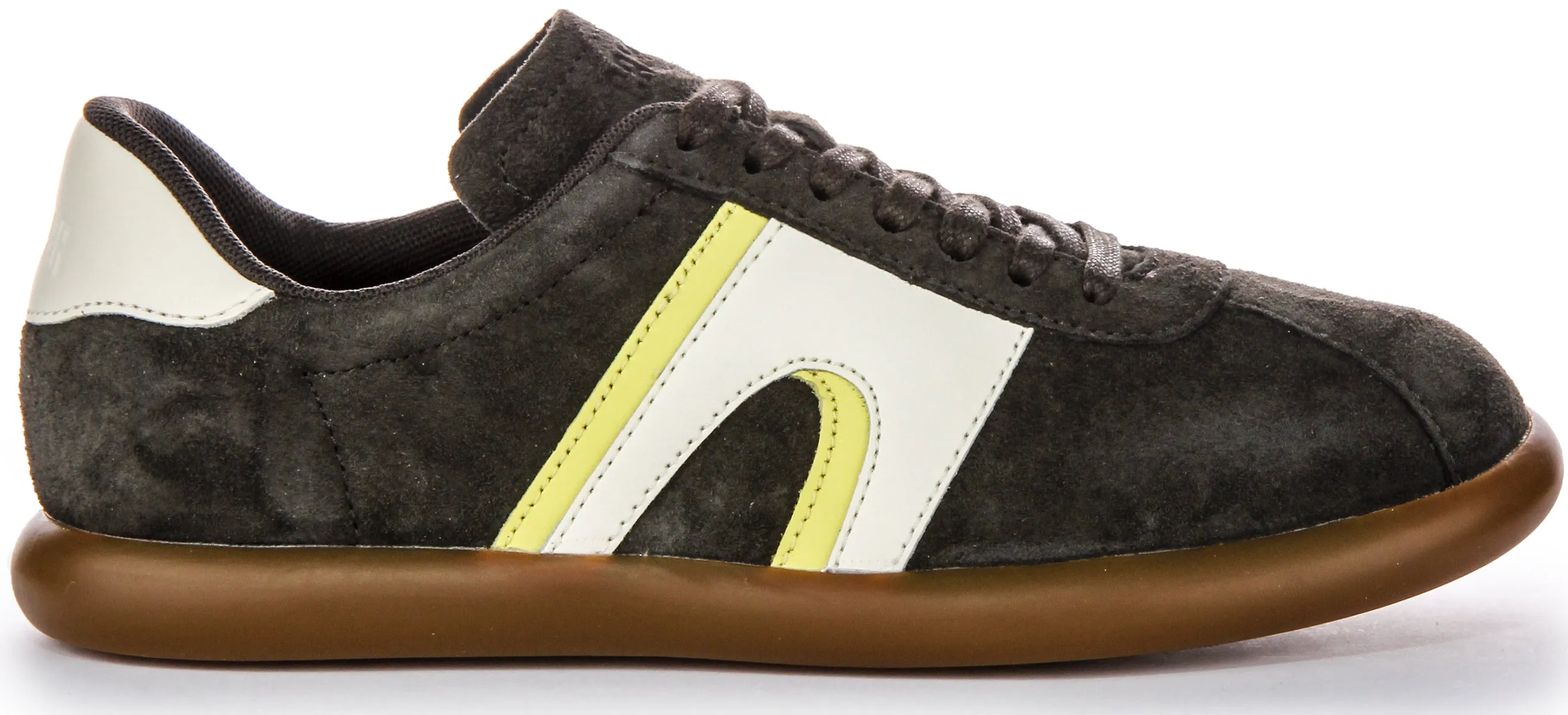 Form Retention Camper Pelotas Soller In Grey White Trainers