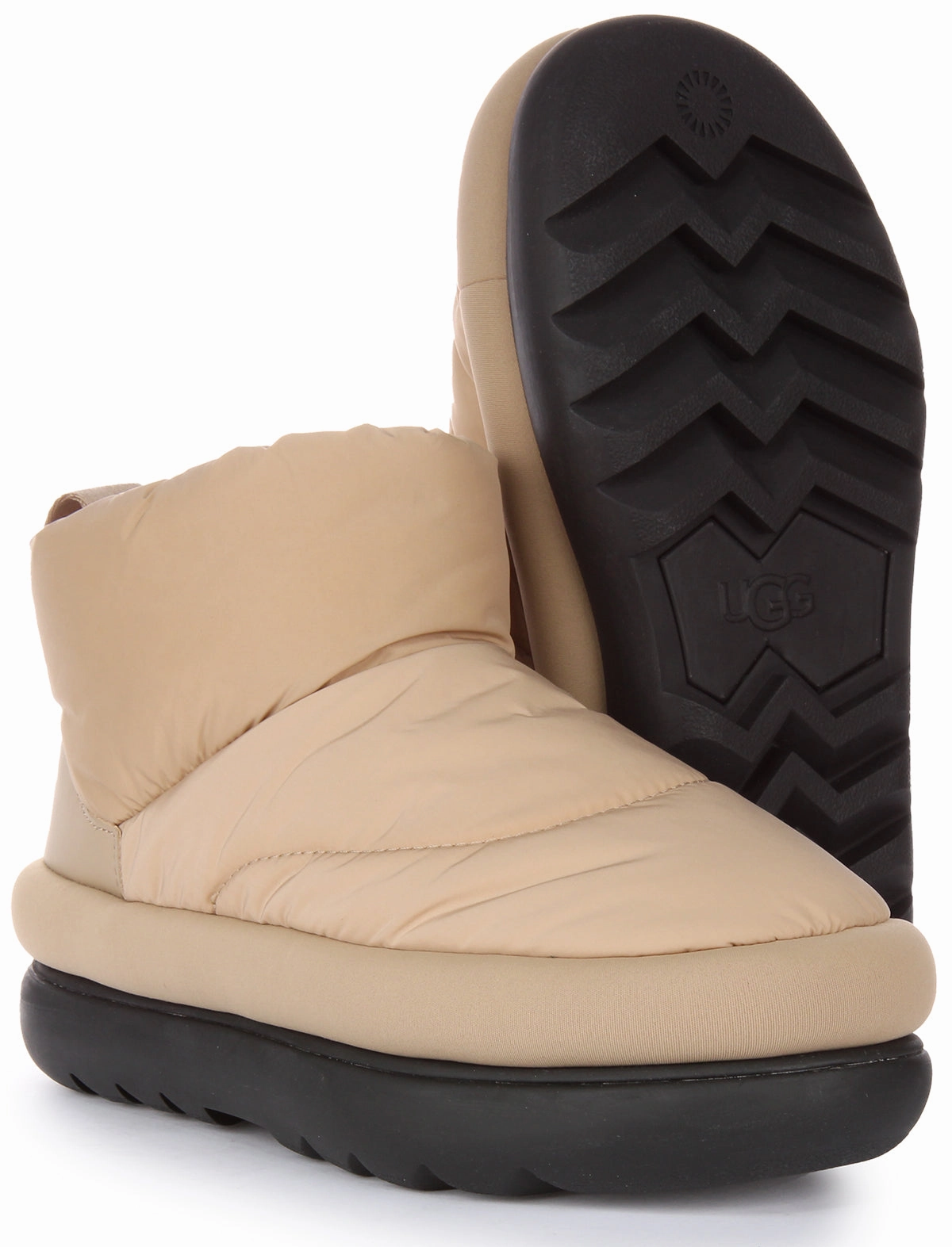 Hill Climb Ugg Australia Classic Maxi Mini In Taupe For Women