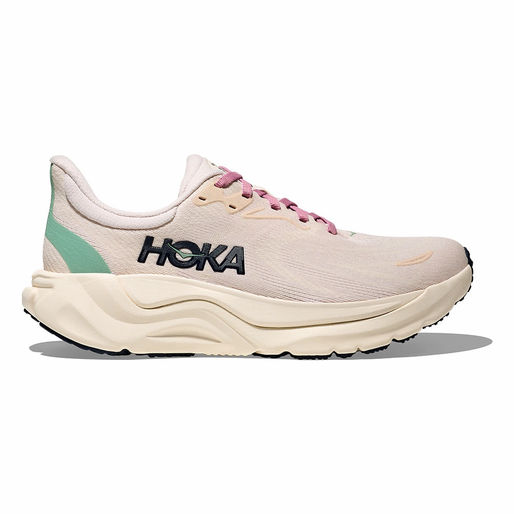 anti - slip Hoka Arahi 8