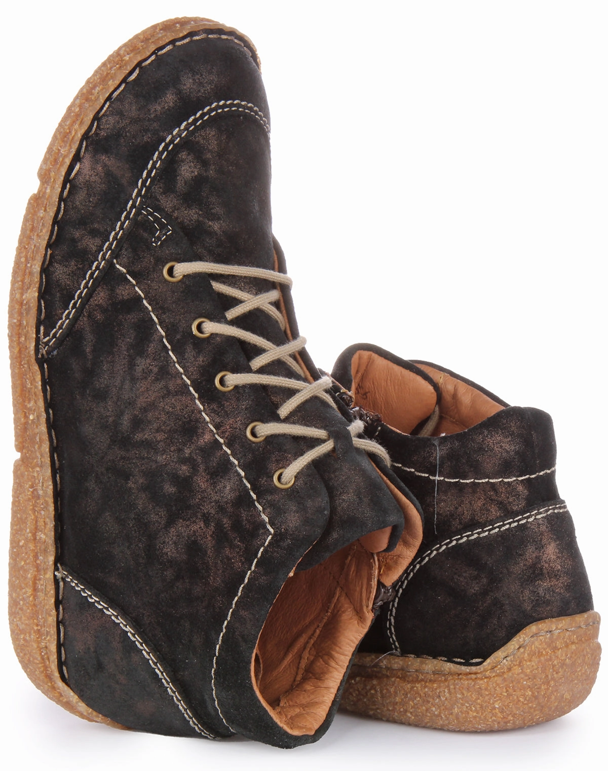Josef Seibel Neele 01 In Bronze For Women Trail Motion