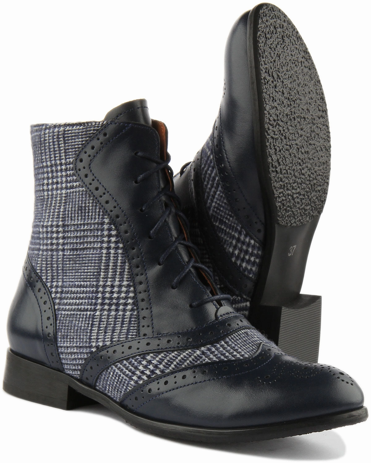 Justin Reece England Ren In Navy Blue For Women Outdoor Shorts