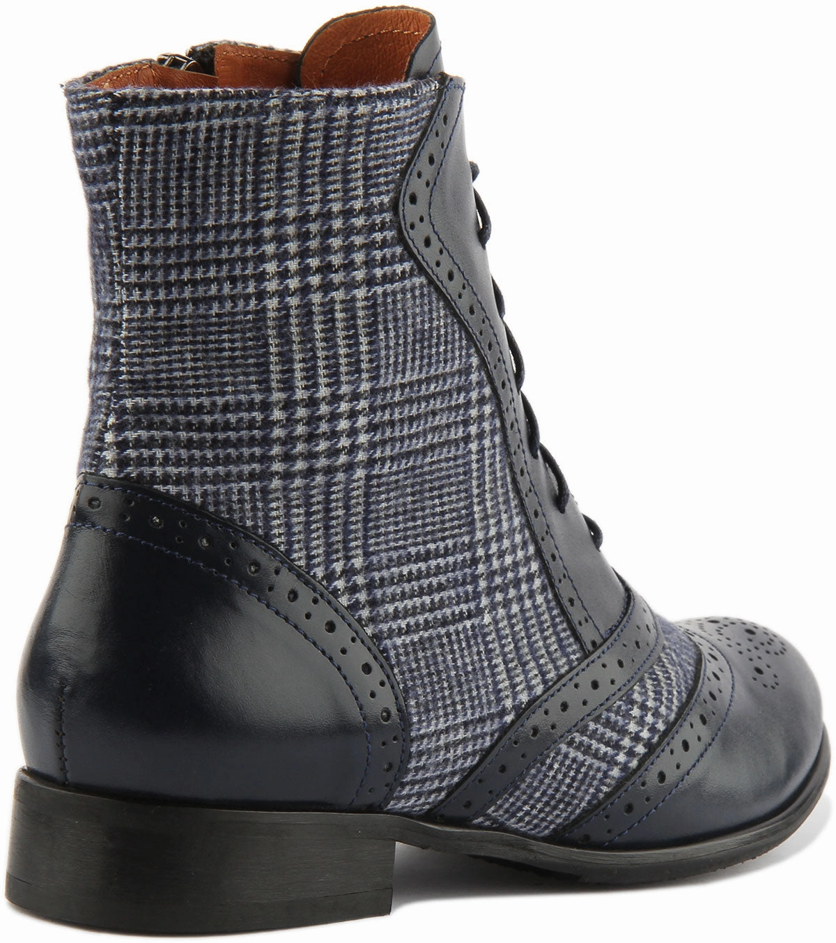 Justin Reece England Ren In Navy Blue For Women Outdoor Shorts