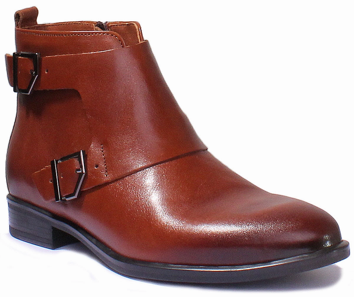 Justin Reess England 7900 In Tan Footwear for Hiking All-Weather Footwear