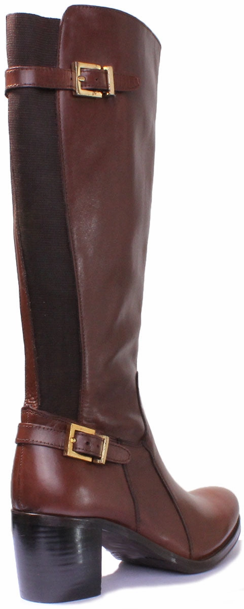 Justin Reess England Jolie In Brown Seasonal Pick