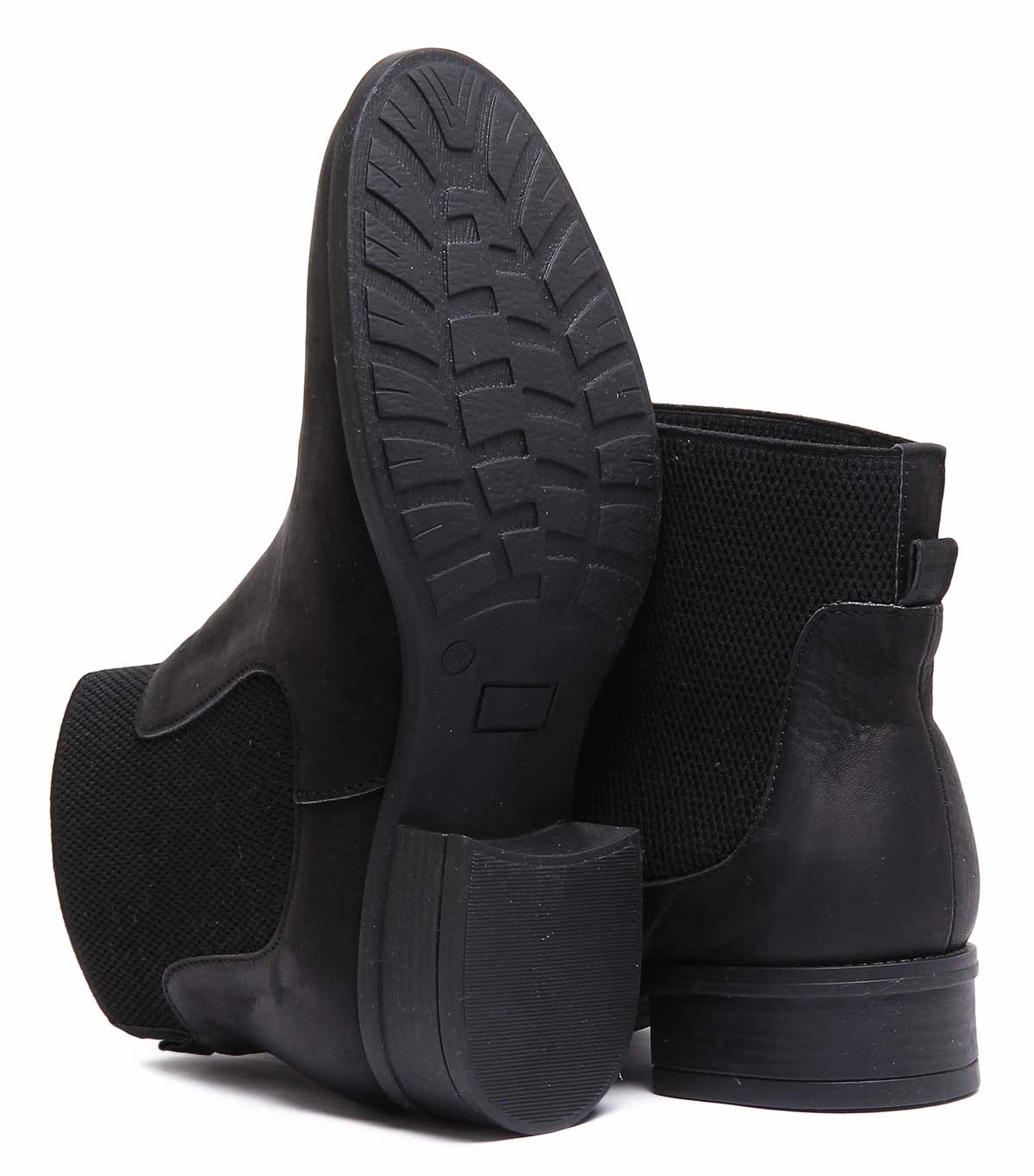 Justin Reess England Sabri In Black Outdoor Motion Gear