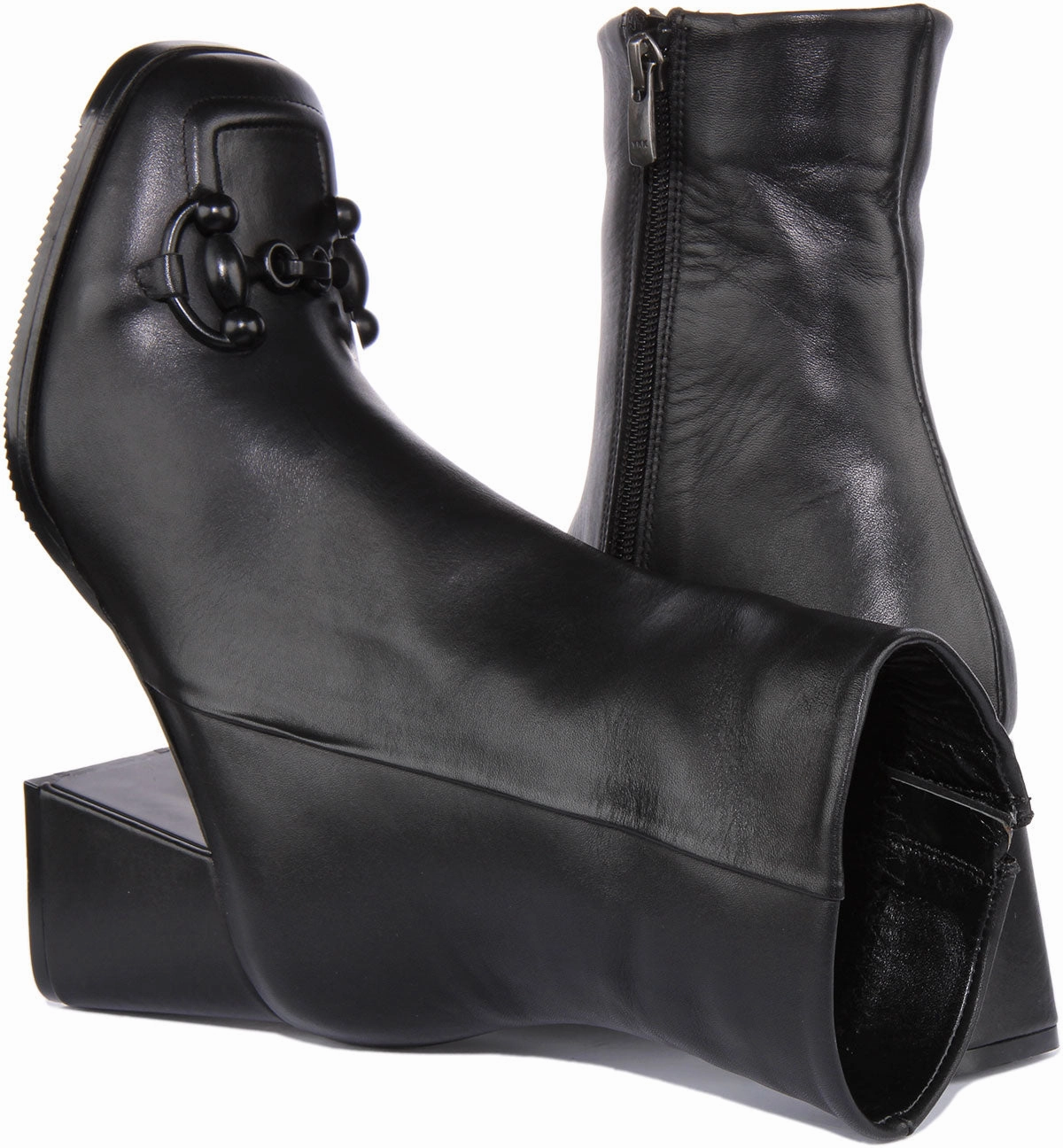 Justinreess England Bella In Black For Women Stable Ride