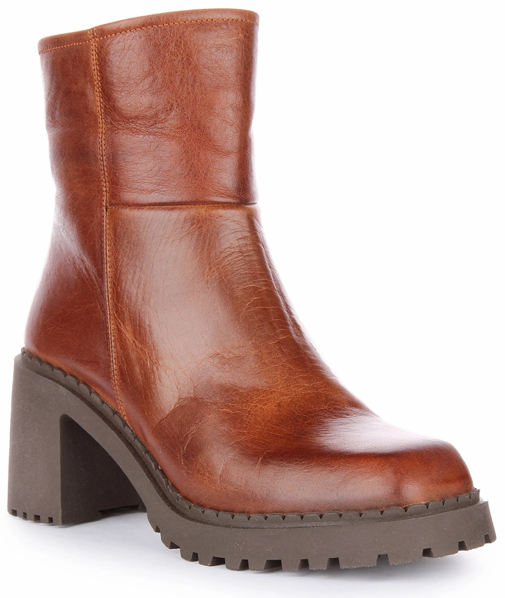 Ultra Traction Cliff Trail Justinreess England Melina In Brown For Women