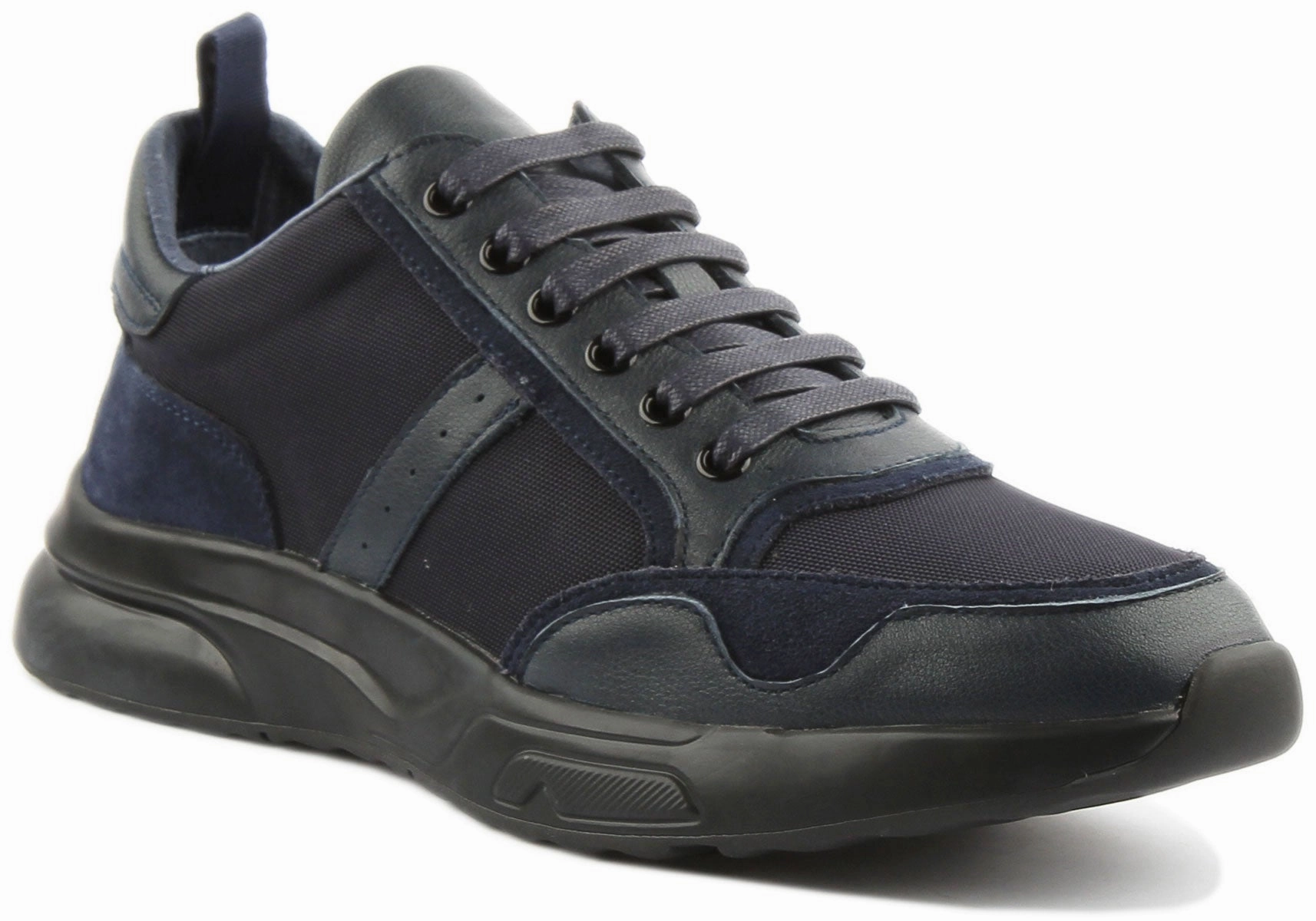 JUSTINREESS ENGLAND Miles In Navy For Men Impact zones correspond with anatomical foot structure Durability tested for repeated high-impact performance